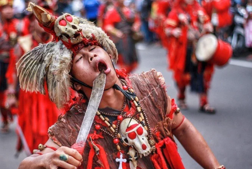 Tarian Tradisional Manado, Tari Kabasaran